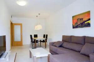 Rentalmar Paradise Families Only Con Parking, Salou