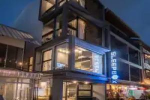 Sleep Box - Hostel, Patong