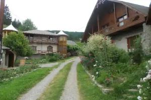 Sadyba Lileya, Verkhovyna