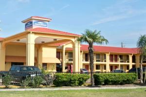 Howard Johnson by Wyndham Houston Heights/Downtown, Houston