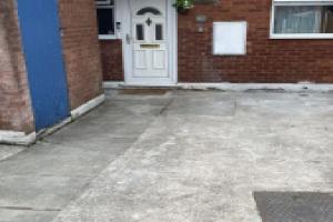 Bv Luxury Spacious 3 Bedroom House At Isaac Close, Manchester
