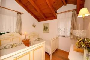 Apartments Vedrana, Drasnice