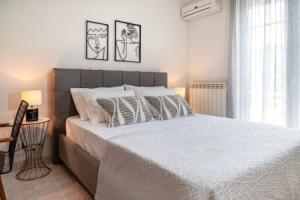 Maio Seaview Sunset Stay in Rhodes Mini-hotel, Kremasti