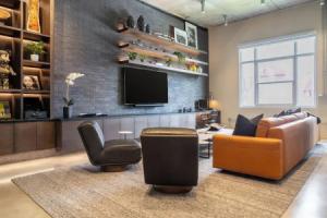 Wynwood Condo, Walk to Restaurants & Nightclubs! Apartments, Miami