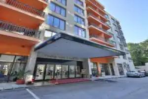 Prestige Hotel and Aquapark, Golden Sands