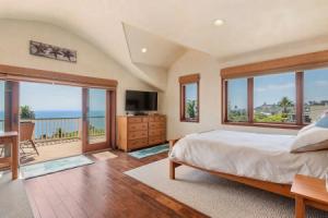 Blue Ocean View Retreat - Minutes to Beach Hotel, Santa Barbara