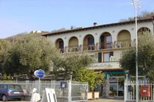 Fraderiana, Torri del Benaco