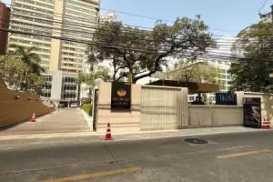 Floral Court Hotel & Residence Sukhumvit 13, Bangkok
