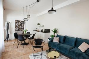 Boutique Chill Apartments #11-living cz, Brno