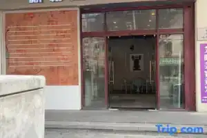 Xinao Serviced Apartment(Shanghai Stadium, Xuhui Riyouguang Center Store), Shanghai