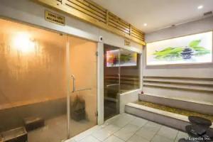 Cosmopolitan Hotel, Ho Chi Minh