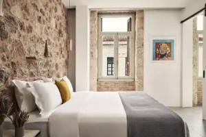 Asomaton by Oniro, Athens