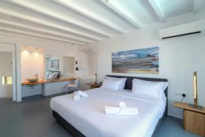 Luxury Villa Agavi Ideal for Events, Kalafatis