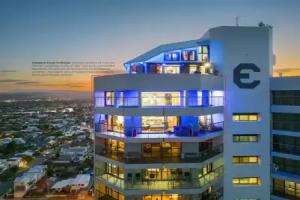 Burleigh Esplanade Beachfront Apartments, Gold Coast