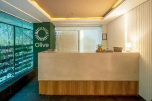 Olive MG Road Dunsvirk Inn - by Embassy Group, Bengaluru