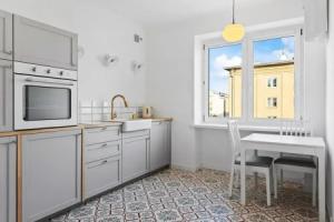 RentPlanet - Apartament Ogrodowa, Warsaw