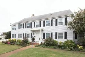 The Seashore Getaway House, Virginia Beach