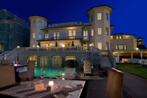 Hotel Carducci 76, Cattolica