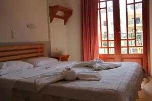 Stefania Apartment, Stalis