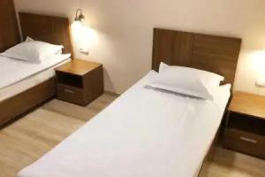 Sky Hotel, Dnipropetrovsk
