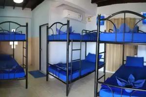 Asia Blue - Beach Hostel Hacienda - Bunk Bed in Mixed Dormitory Room, Baan Tai