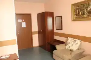 Reis Hotel, Dzerzhinsk