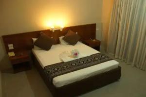 Smugglers Cove Beach Resort and Hotel, Nadi