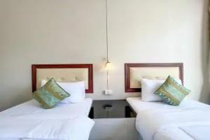 Tri's Miracle Beach Side Hotel, Kata