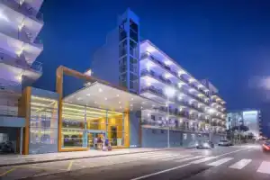 Hotel Alhambra, Santa Susanna