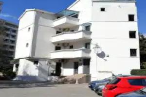 Yeshill Apart & Studio, Budva