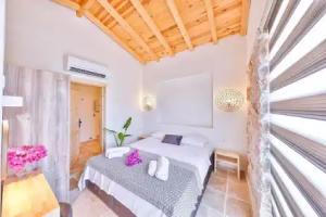 Noubas Villas, Kas