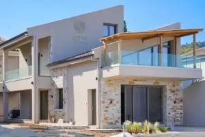 Amo Golden Suites, Chrysi Ammoudia
