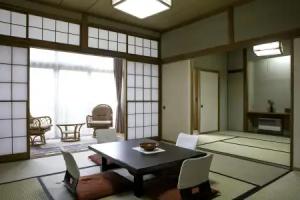 Ryokan Warabino, Nakano