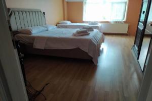 Cozy Home With Pool and Fireplace in Apartments, Sapanca