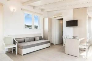 Vergina Beach Resort, Agia Marina