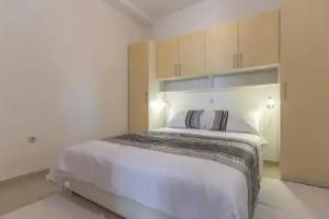 Amazing Home in Podgora With Wifi and 1 Bedrooms, Drasnice