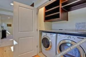 4-Bedroom Home on Palo Alto in, Mountain View