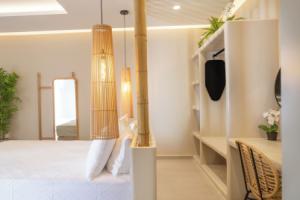 EvMaria Suites, Fira