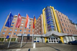 Leonardo Hotel Köln, Koln