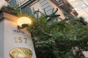 Weekend a Napoli, Naples