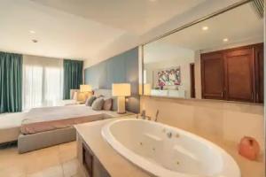 Apartment With Ocen View at Punta Palmera CB4, Punta Cana