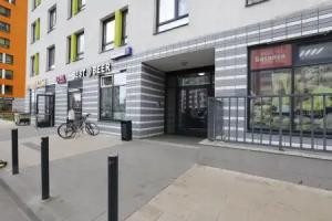 MaksRealti24 on Skhodnenskaya street 10 building 2, Kurkino