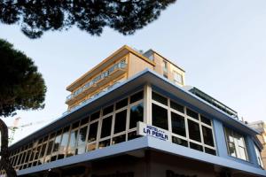 Hotel la Perla Rimini, Rimini