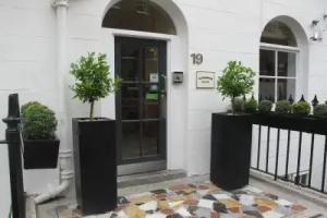 Alhambra Hotel, London