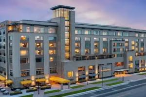 The Benson Hotel & Faculty Club, Aurora