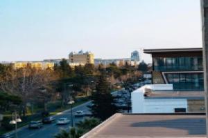 White Horse Hotel, Baku