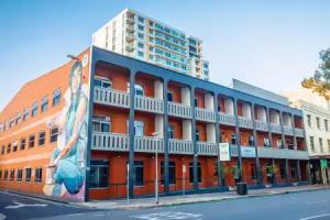 YHA Adelaide Central, Adelaide