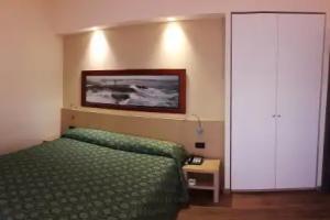 Hotel Esperia, Genoa
