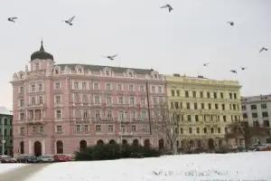 Opera Hotel, Prague