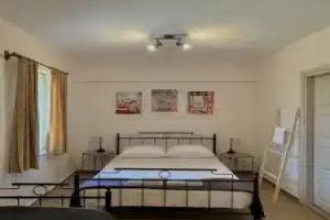 Denizhan Bağ Evi Mini-hotel, Bozcaada